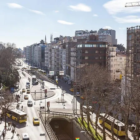 Cozy And Lovely Studio Flat In Beyoglu Διαμέρισμα